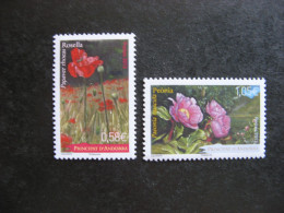 TB Paire De Timbre D'Andorre N°742 Et N° 743, Neufs XX. - Neufs