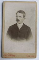 CDV Photographie Ancienne Portrait Homme - Photographe B. Pelletier Au Trévoux (Ain) - Personnes Anonymes