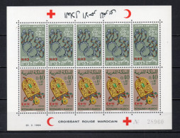 MAROC   N°  587A  EN FEUILLE   NEUF SANS CHARNIERE  COTE 30.00€     CROISSANT ROUGE - Marokko (1956-...)