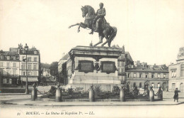 CPA France Rouen La Statue De Napoleon - Rouen