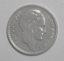 Monnaie 10 Francs 1947 Turin Petite Tête , Rameaux Courts ( Gouvernement Provisoire ) - 10 Francs