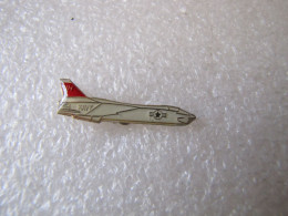 PIN'S   AVION - Aviones