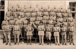 Carte Photo Ancienne - Guerre 14-18 - MILITAIRE DU 27EME REGIMENT D'INFANTERIE 9EME COMPAGNIE (rare) - Guerre 1914-18