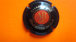 CAPSULE CHAMPAGNE Alfred ROTHSCHILD & Cie. Noir. Rouge Et Or - Autres & Non Classés