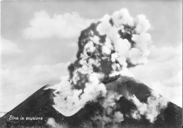 ETNA (2 Cartes ) Etna En éruption Et Grande Explosion Du Cratère Central - Catania