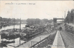 Péniches - LEVALLOIS - Le Quai Michelet - Usine à Gaz - Houseboats