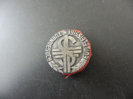 Old Badge Schweiz Suisse Svizzera Switzerland - Turnkreuz Für Fleissigen Turnbesuch - Ohne Zuordnung