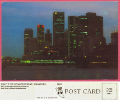 Singapore NIGHT VIEW Of WATERFRONT +/-1974 Vintage, S8224  PUB. BY. S.W. SINGAPORE_UNC_cpc - Singapur