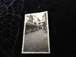 P-390 , Photo,Strasbourg La Cours Intérieur De L'Hôtel Du Corbeau, Août 1936 - Lugares