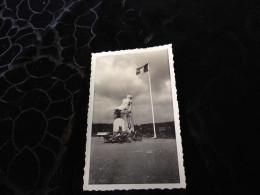 P-393 , Photo Sarrebourg, , Monuments Aux Soldats Morts En Captivité , Août 1936 - Places