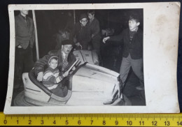 #16    Original Photo - Man And Boy With  Old Car Auto Voiture In Luna Park - Cars