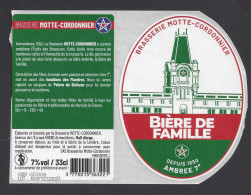 Etiquette De Bière Ambrée -  Des Familles  -    Brasserie Motte Cordonnier à Armentières (59) - Cerveza