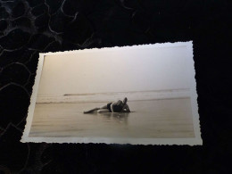 P-419 , Photo ,Homme En Maillot De Bain Une Pièce, Les Sables D'Olonne, 1935 - Personnes Identifiées