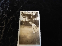 P-423 , Photo ,Homme Tennisman, Parc Des Sports Des Sables D'Olonne, 1935 - Persone Identificate