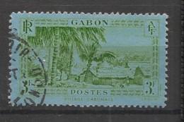 GABON - 1932-33 - N°YT. 143 - Village Gabonais 3f Vert Sur Bleu - Oblitéré / Used - Usati