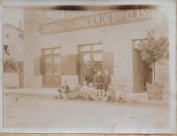 N80 - Photo - La Pharmacie De DUCROUX - Pharmacien De 1ere Classe - Berufe