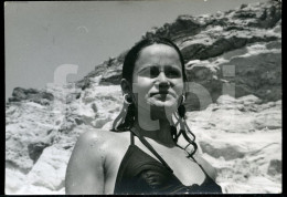 70s ORIGINAL AMATEUR PHOTO FOTO BIKINI WOMAN FEMME PLAGE BEACH PORTUGAL AT288 - Persone Anonimi