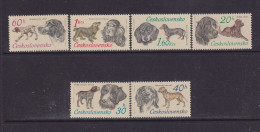 CZECHOSLOVAKIA  - 1973 Hunting Dogs Set Never Hinged Mint - Unused Stamps