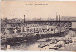 AE32  29 FINISTERE BREST LE PONT OUVERT BATEAUX EN 1916 - Brest