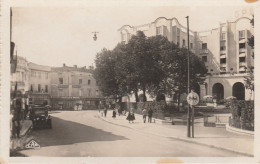 REF.AB . 40 . DAX . COURS DE VERDUN . BELLE VOITURE ANCIENNE - Dax