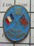 1818c Pin's Pins / Beau Et Rare / VILLES / JUMELAGE 1983 1993 BAVENT CALVADOS STOKE-CANON UK - Städte