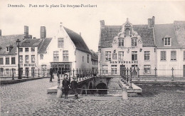 DIXMUIDE - DIXMUDE - Pont Sur La Place De Breyne Peellaert - Diksmuide