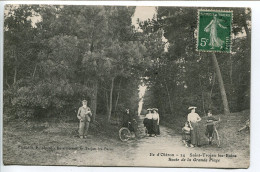 CPA Voyagé Années 1910 * ILE D'OLÉRON SAINT TROJAN Les BAINS Route De La Grande Plage ( Femmes élégantes Enfant Vélo ) - Ile D'Oléron