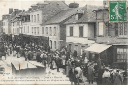 BOURGTHEROULDE Jour De Marché - Bourgtheroulde