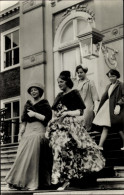 CPA Adel Niederlande, Beatrix, Irene, Margriet, Christina, 1960 - Familias Reales