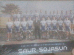 CYCLISME 2011  - WIELRENNEN- CICLISMO : JEU COMPLET SAUR  SOJASUN - Radsport