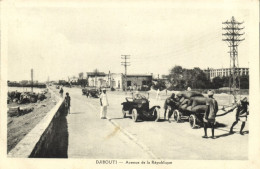 Djibouti, DJIBOUTI, Avenue De La République, Old Car, Cart (1930s) Postcard (2) - Dschibuti