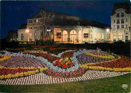 14 - Cabourg - Le Casino Et Les Jardins Illuminés - Fleurs - CPM - Voir Scans Recto-Verso - Cabourg
