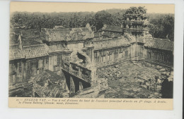 ASIE - CAMBODGE - ANGKOR VAT - Vue à Vol D'oiseau Du Haut De L'escalier Principal D'accès Au 3ème étage - Cambodia