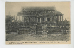 ASIE - CAMBODGE - ANGKOR VAT - L'un Des Deux édicules Dit "Bibliothèque " - Cambodge