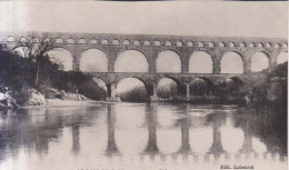 Le Pont Du Gard Vu De Face - Remoulins