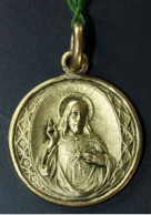 Médaille Religieuse Plaqué Or Début XXe "Sacré Coeur De Jésus" Religious Medal - Religion & Esotérisme