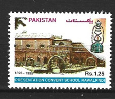 PAKISTAN. N°907 De 1995. Couvent. - Abadías Y Monasterios