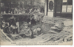 75 - PARIS - T.B. Vue Animée - Les Trous Après Un Orage -Exclavation Place St Philippe Du Roule - Recherche De Cadravres - Places, Squares