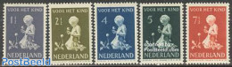 Netherlands 1940 Child Welfare 5v, Unused (hinged), Nature - Flowers & Plants - Nuevos