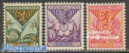Netherlands 1925 Child Welfare 3v, Mint NH, History - Nature - Coat Of Arms - Flowers & Plants - Roses - Unused Stamps