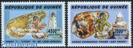Guinea, Republic 2006 Scouting, Shells, Lighthouses 2v, Mint NH, Nature - Sport - Various - Shells & Crustaceans - Sco.. - Meereswelt