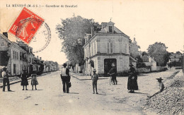 La Ménitré         49      Carrefour De Beaufort En Vallée   415-416   (voir Scan) - Otros & Sin Clasificación