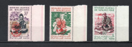 MAURITANIE  N° 154H + 154J + 154K  NEUFS SANS CHARNIERE   COTE 15.00€    FORGERON DANSE AIDE AUX REFIGIES SURCHARGE - Mauritanië (1960-...)