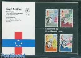 Netherlands Antilles 1990 Four Queens Presentation Pack 53, Mint NH, History - Various - Kings & Queens (Royalty) - Maps - Königshäuser, Adel