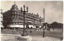 *CPA - 34 - MONTPELLIER - Place De La Comédie Vers L'Esplanade (A) - Montpellier