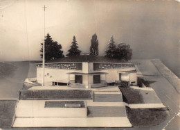 P-24-Mi-Is-1483 : THIONVILLE. PROJET. MAQUETTE DE L'EGLISE - Thionville