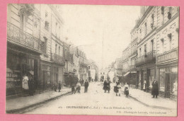 SAS0314 CPA CHATEAUBRIANT  (Loire-Inférieure)    Rue De L'Hôtel De Ville    ++++++ - Châteaubriant