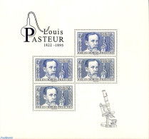 France 2022 Louis Pasteur S/s, Mint NH, Health - Health - Stamps On Stamps - Microscopes - Nuovi