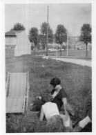 Photographie Photo Vintage Snapshot Transat Femme Repos  - Anonymous Persons