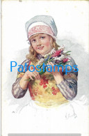 228542 ART ARTE SIGNED KARL FEIERTAG GIRL WITH BOUQUET FLOWER POSTAL POSTCARD - Andere & Zonder Classificatie